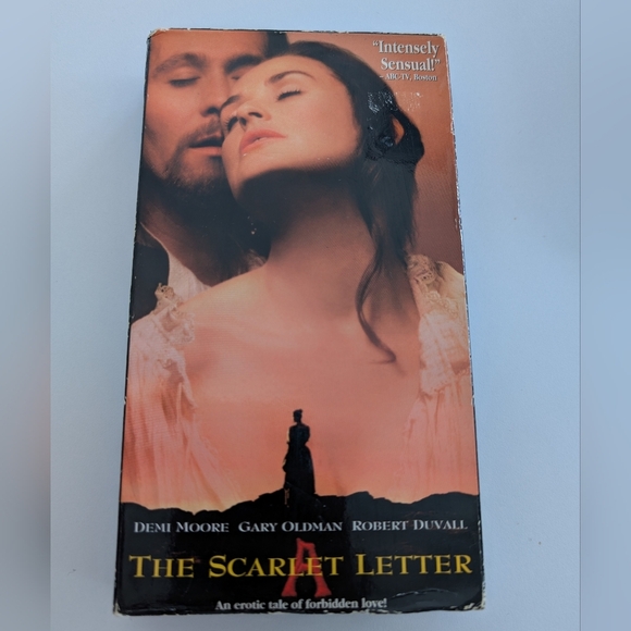 The Scarlet Letter VHS Tape - Picture 1 of 3
